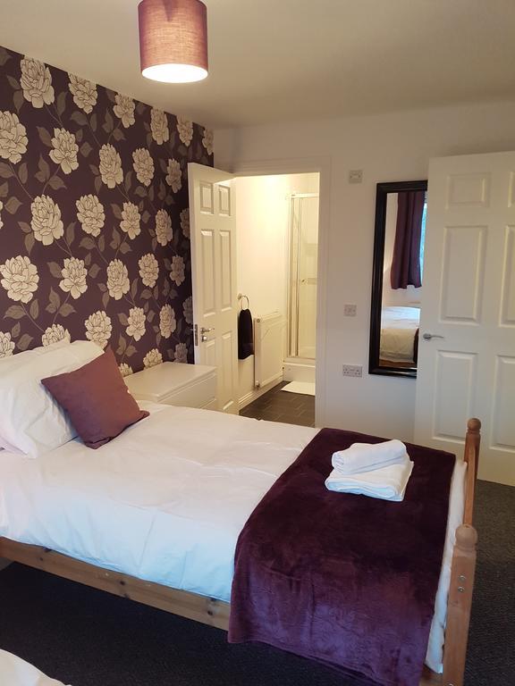Bathgate Contractor And Business Apartment Luaran gambar